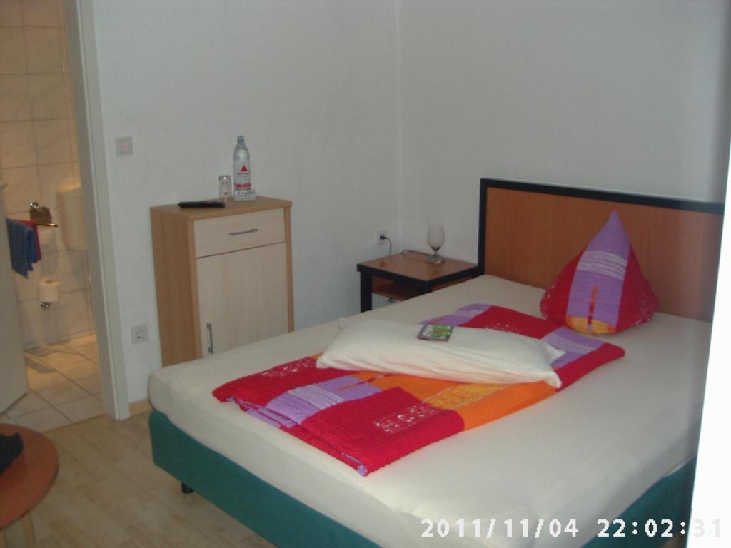 Zur Alten Fuldaschleife Guxhagen Quarto foto