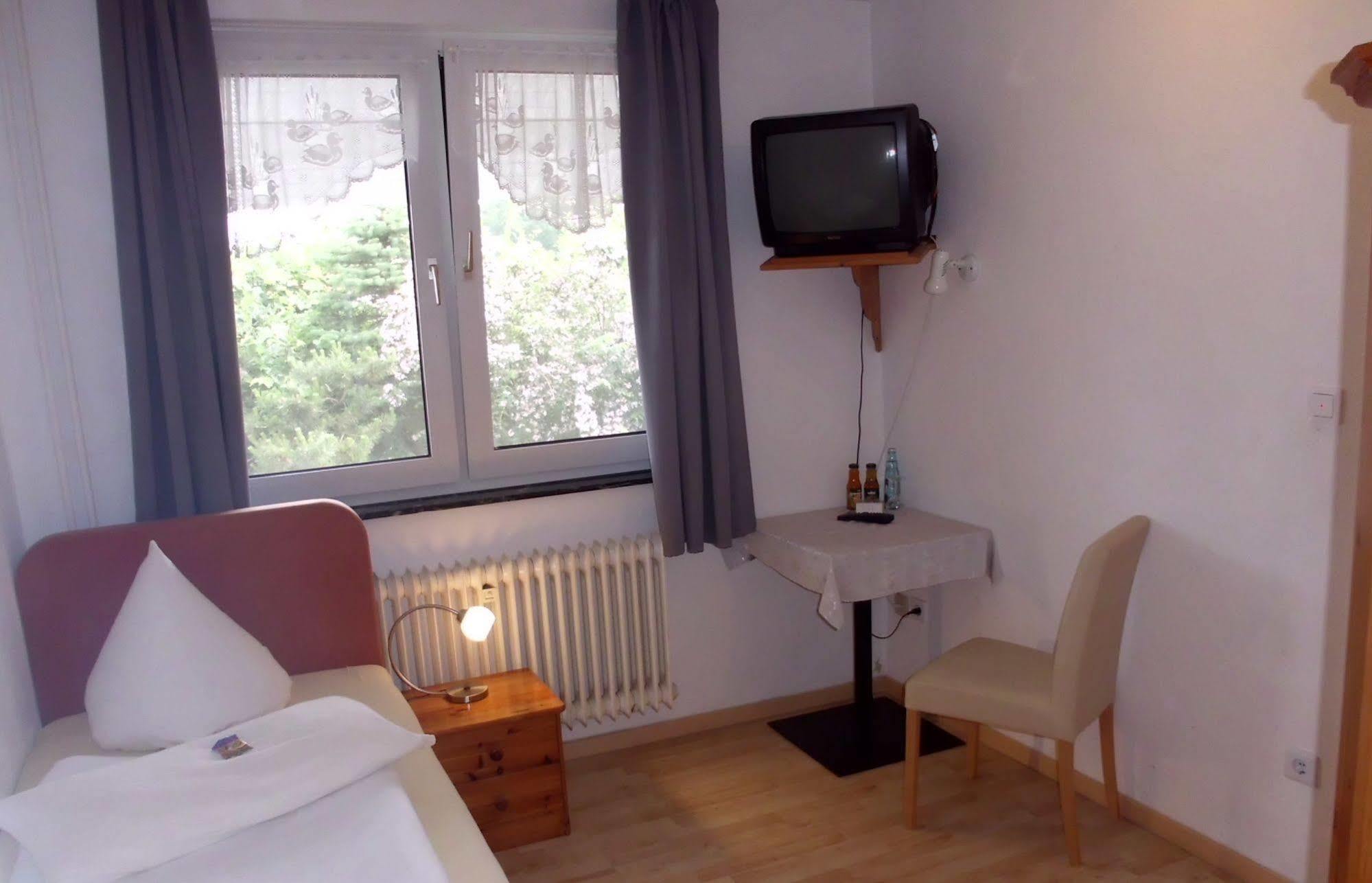 Zur Alten Fuldaschleife Guxhagen Exterior foto